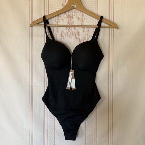 SKIMS Other - Skims SOLD Ultimate Body Push-Up Thong Bodysuit Onyx Black SOLD